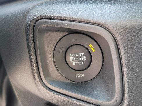 Used 2024 Jeep Wrangler Unlimited Sport AWD/4WD image 35