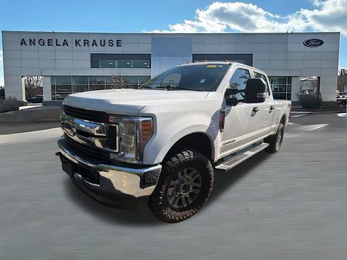 Used 2019 Ford F250 XL w/ STX Appearance Package AWD/4WD image 2