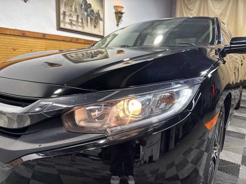 Used 2018 Honda Civic EX-L image 5