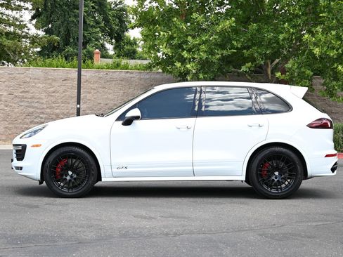 Used 2016 Porsche Cayenne GTS AWD/4WD image 8