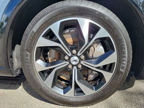 Used 2023 Ford Mustang Mach-E Premium image 9