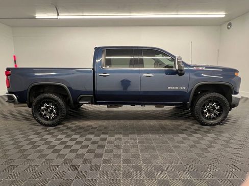 Used 2023 Chevrolet Silverado 2500 LTZ w/ LTZ Convenience Package image 7