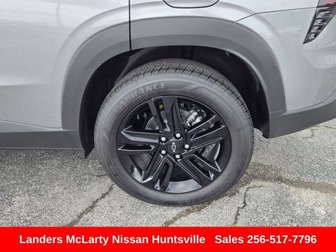 Used 2026 Chevrolet Trax ACTIV w/ Driver Confidence Package FWD image 12