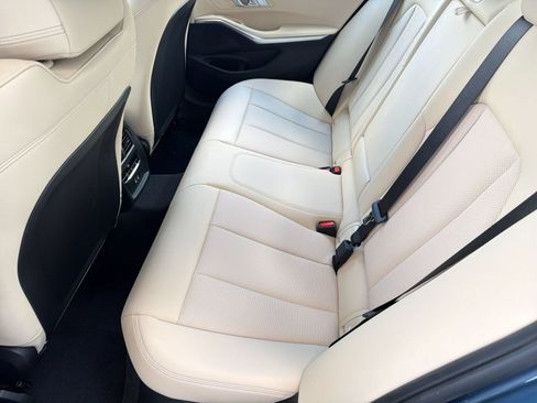 Used 2026 BMW 330i Sedan w/ Premium Package RWD image 15
