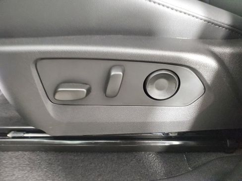 New 2026 Chevrolet Colorado Trail Boss w/ Midnight Edition AWD/4WD image 14