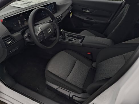 New 2026 Nissan Sentra SV image 9