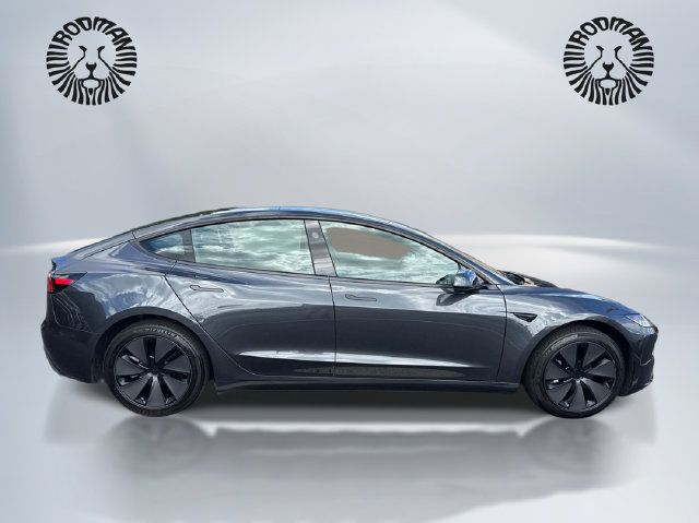 Used 2025 Tesla Model 3 Long Range RWD image 5
