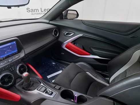 Used 2023 Chevrolet Camaro SS RWD image 28