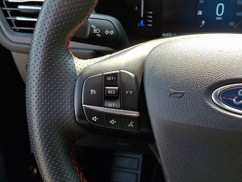 Used 2023 Ford Escape ST-Line AWD/4WD image 21