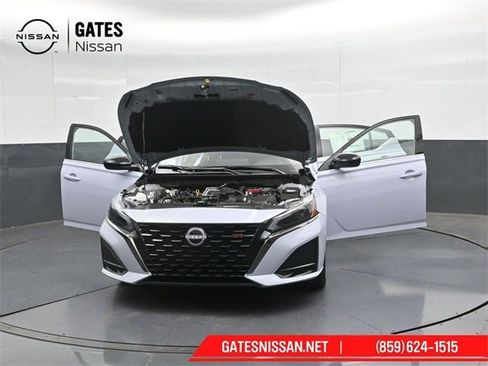 New 2025 Nissan Altima 2.5 SR image 60