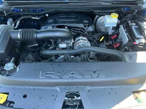 Used 2021 RAM 1500 Laramie w/ Sport Appearance Package AWD/4WD image 18