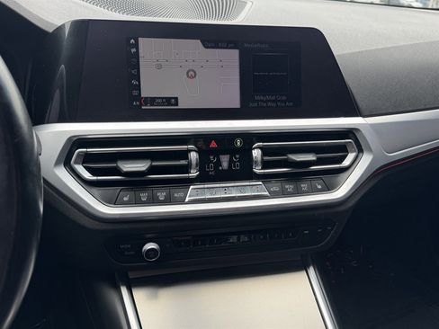 Used 2020 BMW 330i xDrive Sedan w/ Convenience Package AWD/4WD image 9
