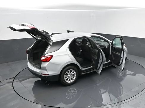 Used 2021 Chevrolet Equinox LT AWD/4WD image 28