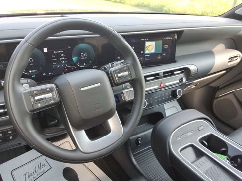 Used 2026 Hyundai Palisade Calligraphy AWD/4WD image 12