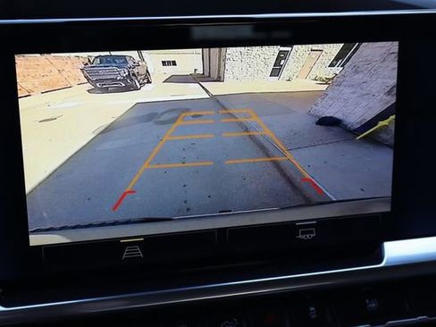 Used 2023 Chevrolet Silverado 1500 RST RWD image 7