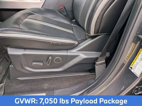 Used 2019 Ford F150 Platinum w/ Equipment Group 701A Luxury image 17