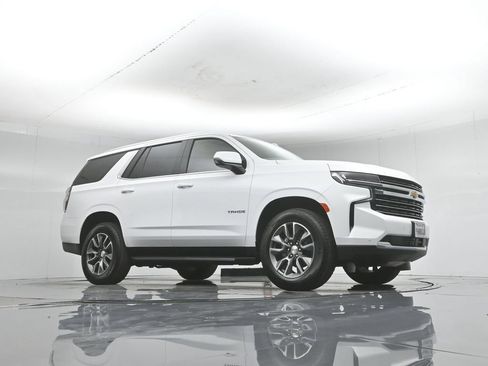 Used 2023 Chevrolet Tahoe LT w/ LT Signature Plus Package RWD image 55