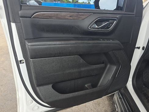 Used 2021 Chevrolet Tahoe 2WD w/ Remote Keyless Entry Package image 9