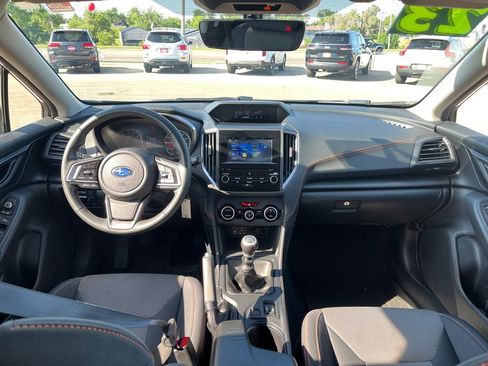 Used 2023 Subaru Crosstrek 2.0i Premium AWD/4WD image 16