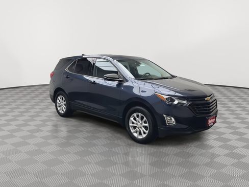 Used 2018 Chevrolet Equinox LT AWD/4WD image 32
