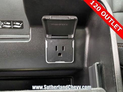 Used 2024 GMC Sierra 2500 AT4 w/ Technology Package image 57