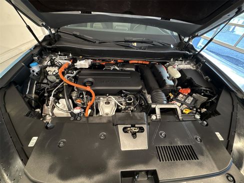Used 2023 Honda CR-V Sport image 18