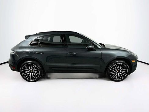 Certified 2026 Porsche Macan AWD/4WD image 8