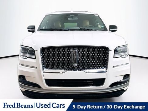 Certified 2023 Lincoln Navigator L Reserve image 2