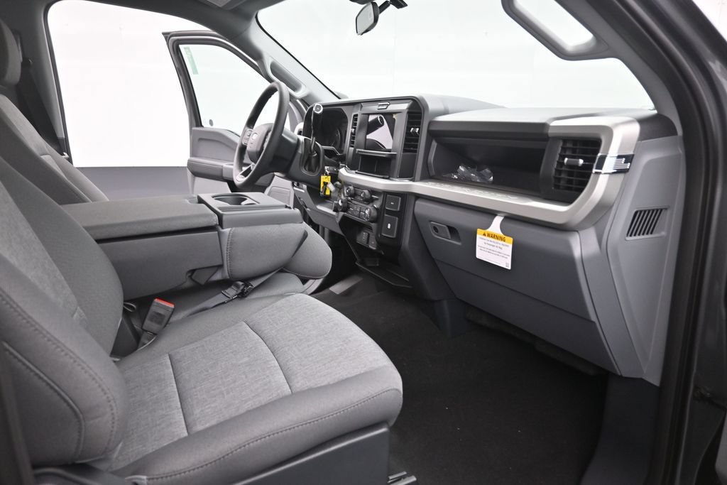 New 2027 Ford F250 XL w/ Tremor Off-Road Package AWD/4WD image 26