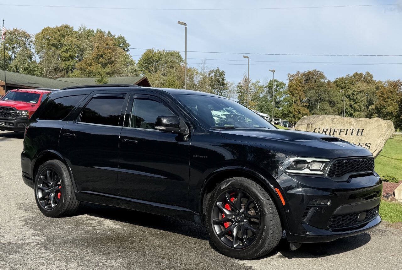 Used 2023 Dodge Durango R/T AWD/4WD image 4
