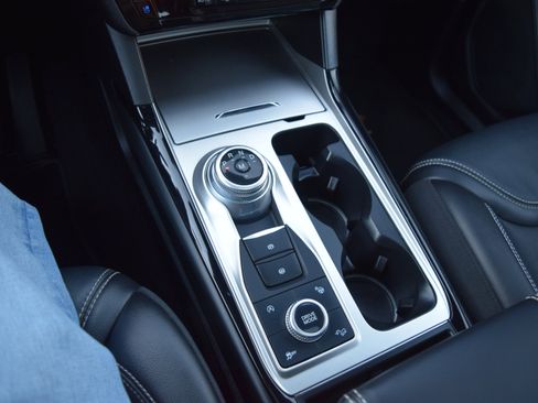 Certified 2021 Ford Explorer ST w/ Equipment Group 401A image 17