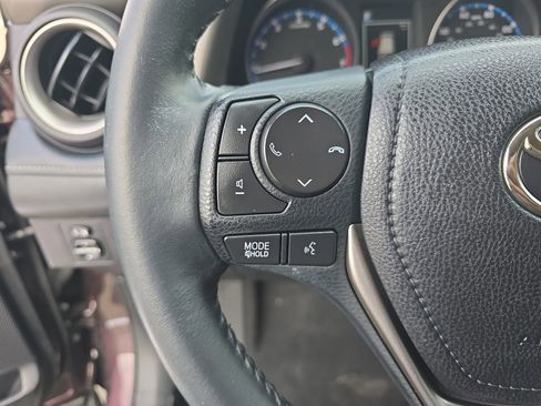 Used 2018 Toyota RAV4 XLE w/ Plus Extra Value Package image 20