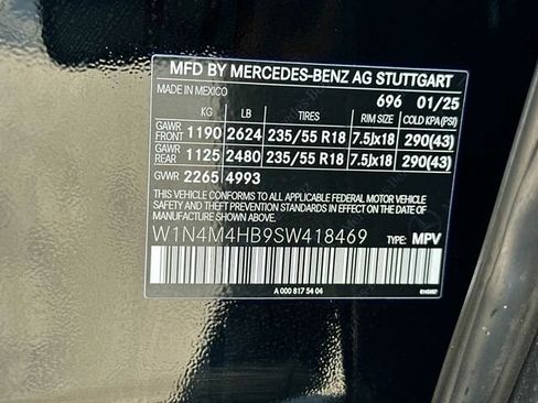 Used 2025 Mercedes-Benz GLB 250 GLB 250 4D Sport Utility 4MATI image 37