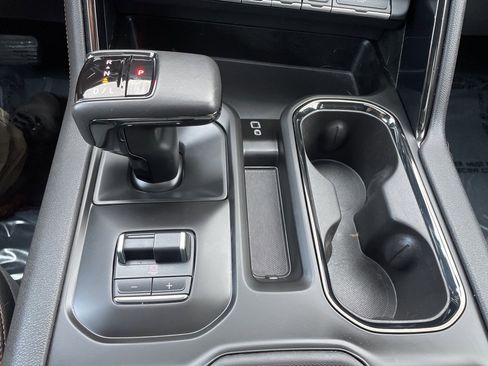 Used 2022 GMC Sierra 1500 AT4 w/ AT4 Premium Package image 30