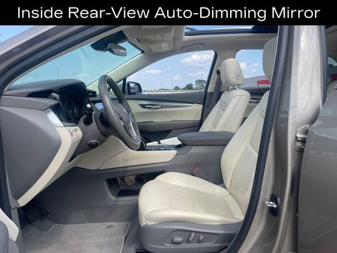 Used 2022 Cadillac XT5 Premium Luxury w/ LPO, Floor Liner Package FWD image 15