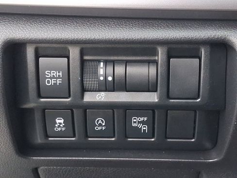 Certified 2023 Subaru Crosstrek 2.5i Limited image 26