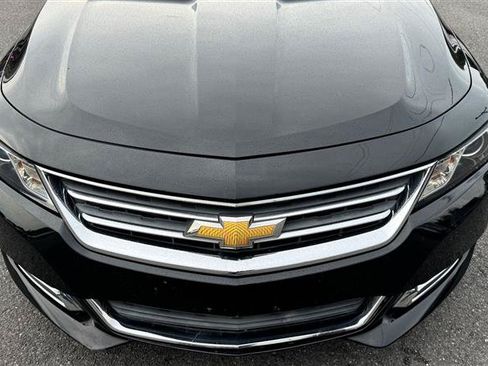 Used 2016 Chevrolet Impala LT w/ Convenience Package FWD image 16