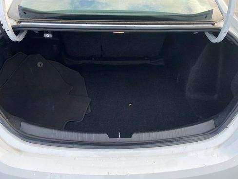 Used 2023 Chevrolet Malibu LT image 31