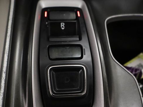 Used 2018 Honda Accord EX-L image 9