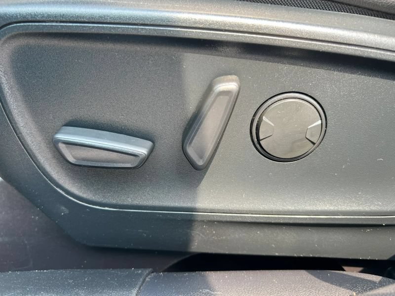 Used 2020 Ford Escape SEL AWD/4WD image 23