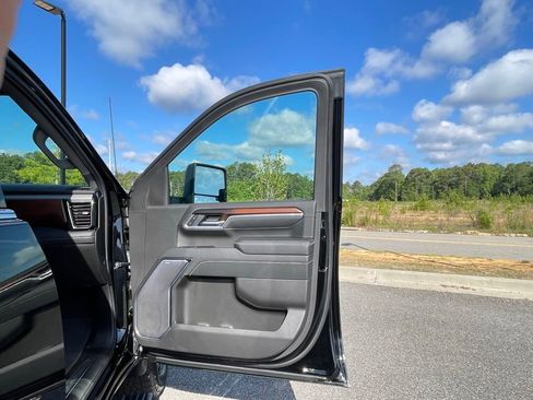 Used 2025 GMC Sierra 2500 Denali w/ Max Trailering Package AWD/4WD image 58