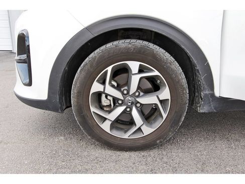 Used 2020 Kia Sportage LX FWD image 31