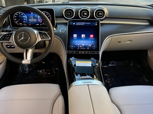 Certified 2025 Mercedes-Benz C 300 4MATIC Sedan image 5