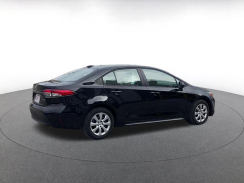 Used 2025 Toyota Corolla LE image 15