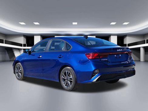 Certified 2024 Kia Forte LXS image 3