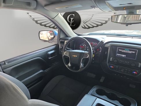 Used 2018 Chevrolet Silverado 1500 LT w/ LT Eassist Package AWD/4WD image 15