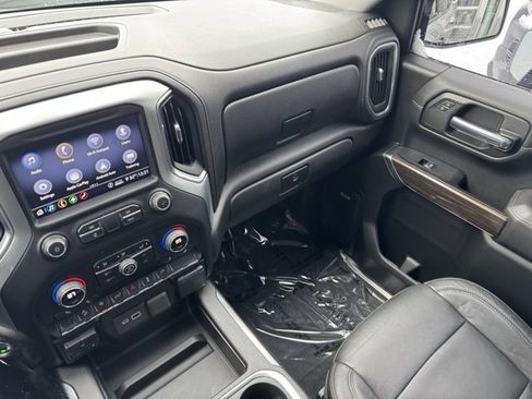 Used 2020 Chevrolet Silverado 1500 LT Trail Boss image 21