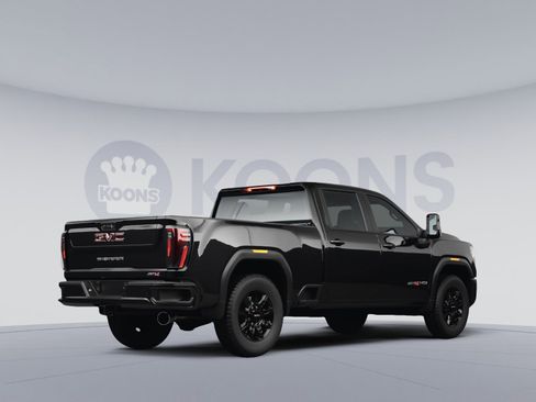 New 2026 GMC Sierra 3500 AT4 w/ AT4 Premium Plus Package AWD/4WD image 4