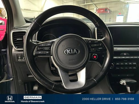 Used 2022 Kia Sportage EX FWD image 16