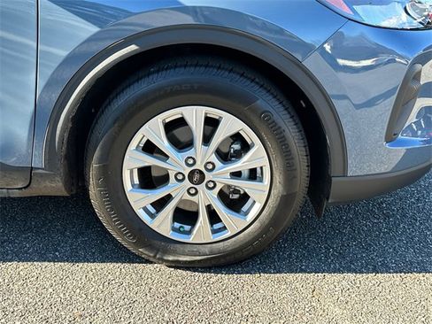 Certified 2023 Ford Escape Active image 12